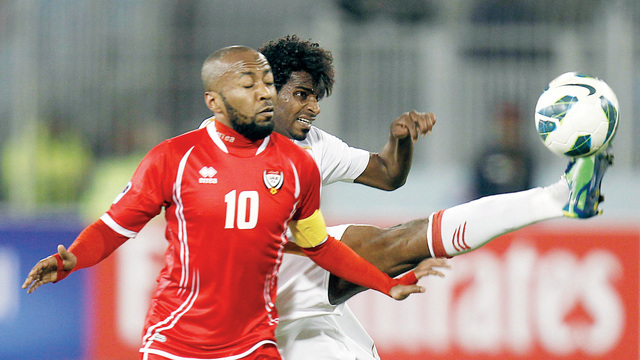 "إسماعيل مطر يلعب دورا مهما مع المنتخب في خليجي 21"