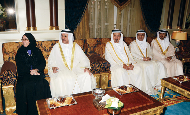 "مريم الرومي وسلطان المنصوري وعبدالله المسعود وحميد القطامي وهادف الظاهري"