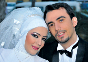 "علاء حسين ضاهر و العروس أماني"