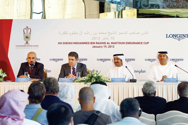 "البسطي يتحدث خلال المؤتمر الصحافي بحضور العضب وعون وكابيلي"