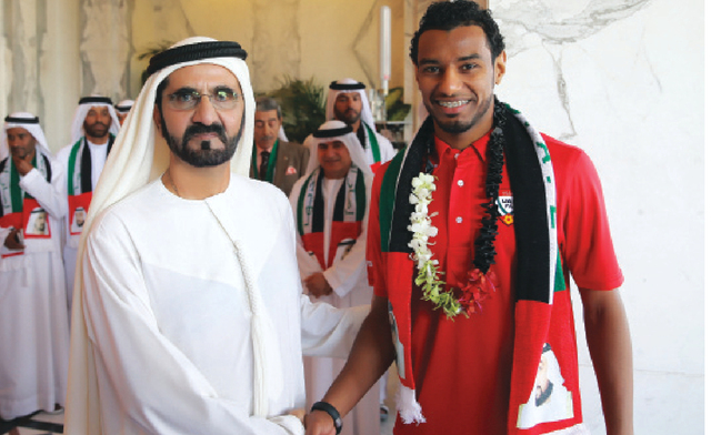 "محمد بن راشد يرحب بمحمد أحمد"