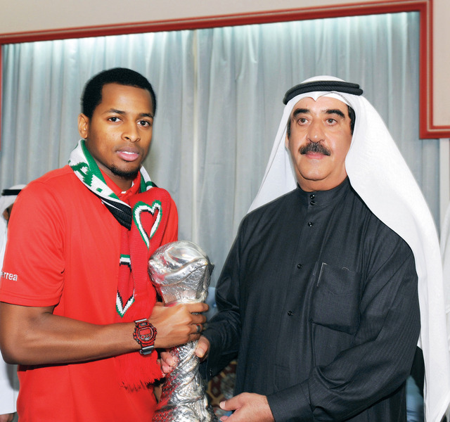 "..وسموه يهنيء محمد فوزي"