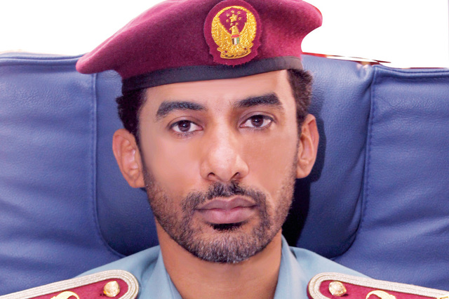 "ناصر المسكري: توخي الحذر والقيادة بتأنٍ وخفض السرعات"