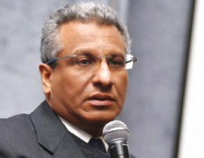 "محمد المكاوي: نركز حالياً في الاستثمار العقاري السياحي بمصر"