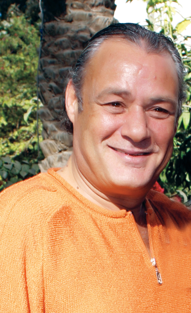 "فاروق الفيشاو"