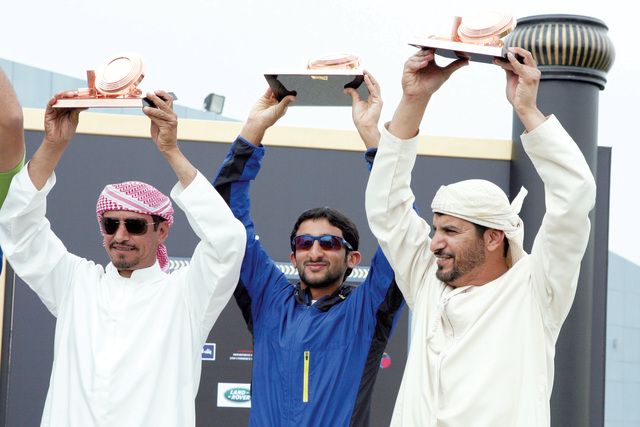 "فريقنا المتوج بالمركز الثالث"