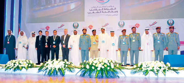 "مجلس دبي يؤهل المدربين المواطنين لدعم كرة القدم في أندية الإمارات \tالبيان"