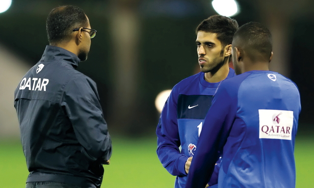 "من تدريبات العنابي القطري \t البيان"