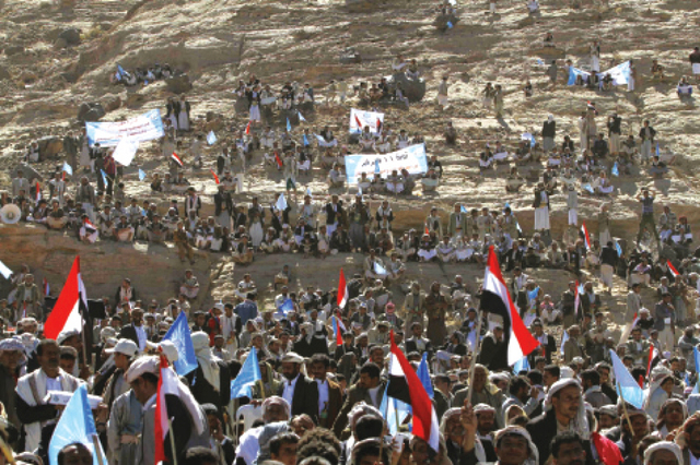 "عمّت الاحتفالات أرجاء اليمن بمناسبة الذكرى الثانية لانطلاق الثورة الشعبية التي أطاحت بنظام حكم الرئيس علي عبدالله صالح."