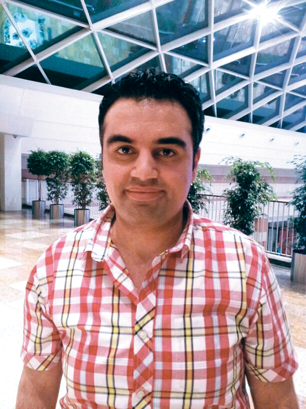 "أيمن محمد"