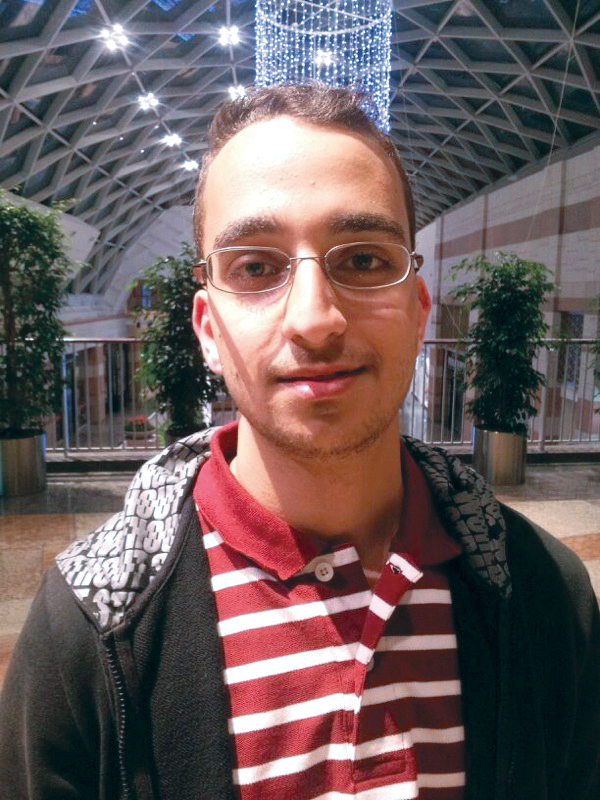 "أحمد إنشاصي"