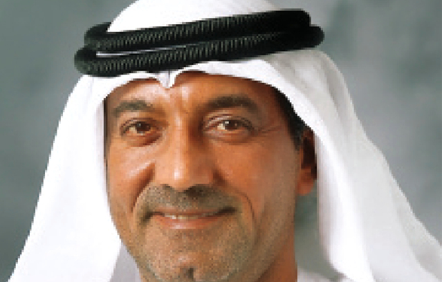 "أحمد بن سعيد آل مكتوم"