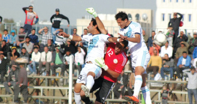 "من منافسات الدوري العراقي \t«من المصدر»"