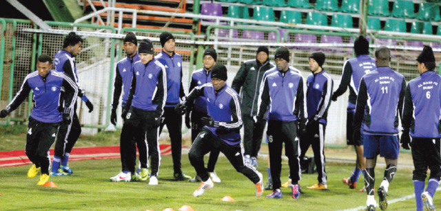 "جانب من تدريبات النصر على ملعب سباهان الموسم الماضي\tارشيفية"