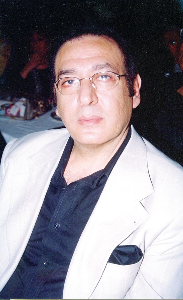 "صلاح رشوان"