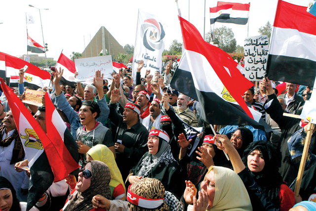 "تظاهرات مناهضة لجماعة الإخوان والنظام في مصر\tأ.ب"