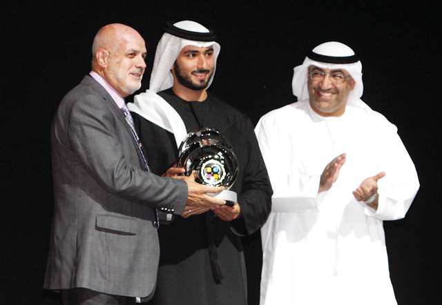 "ماجد بن محمد يكرم وليد قدورة بحضور العويس"