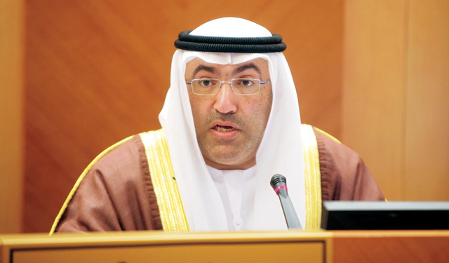 "عبد الرحمن العويس متحدثاً"