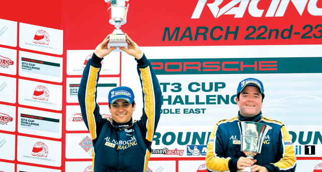 "الأزهري وشميد على منصة التتويج في حلبة البحرين\t من المصدر"