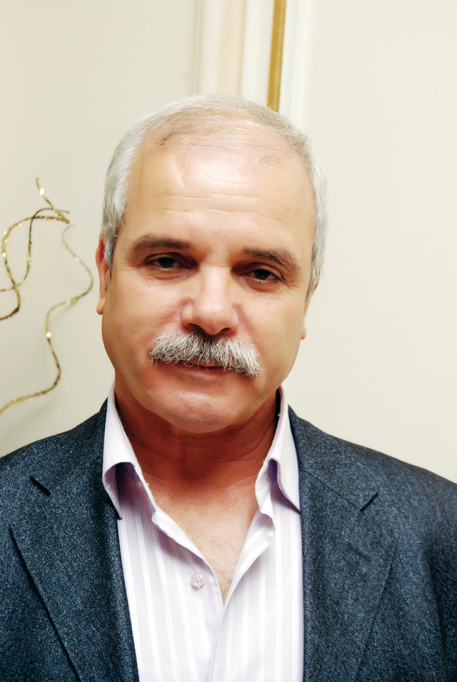 "مخلوف بوكروح"
