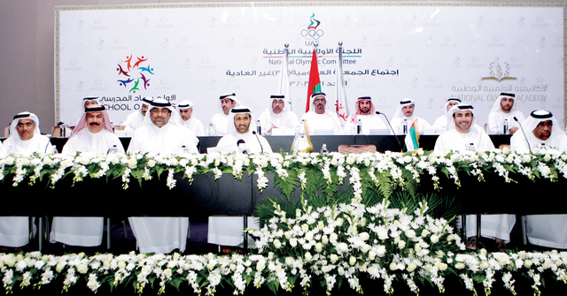 "من اجتماع الجمعية العمومية للجنة الأولمبية الوطنية برئاسة يوسف السركال \t تصوير ــ محمود الخطيب"