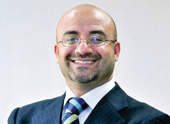 "أسامة اللالا"