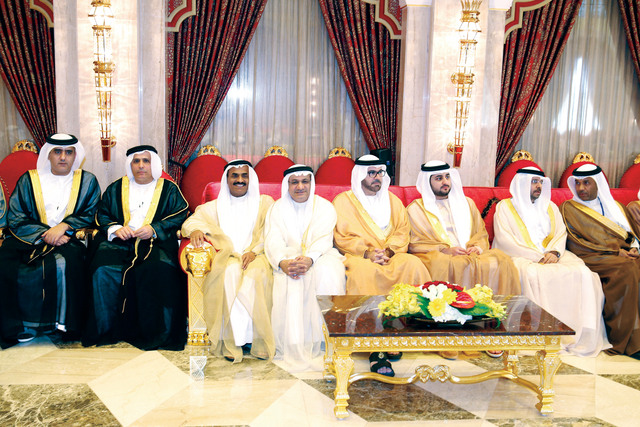 "مكتوم بن محمد وهادف الظاهري ومحمد القرقاوي وحميد القطامي وعبدالله النعيمي ومطر الطاير وعصام الحميدان"