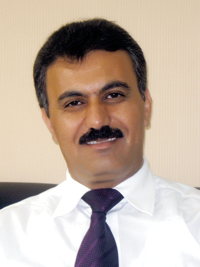 "رأفت يوسف الطويل"