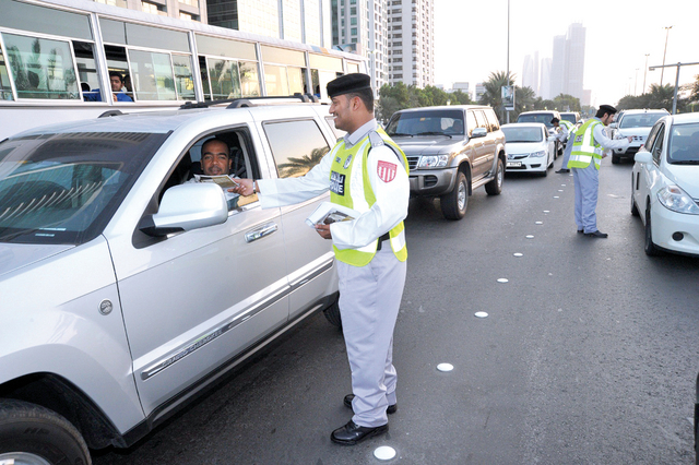 "حملات لرفع الوعي المروري\t من المصدر"