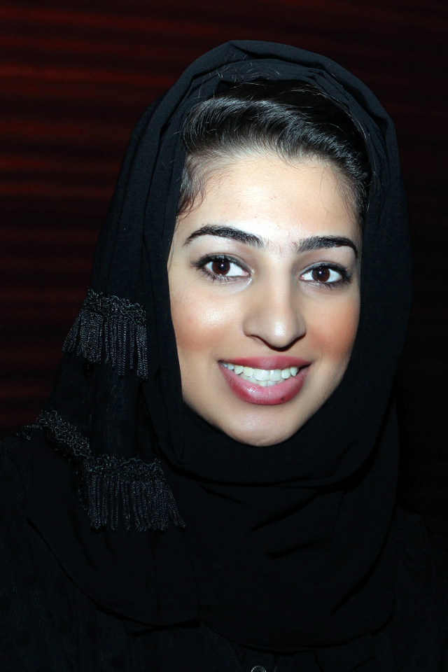 "مريم المنصوري: الدور الوطني لا يمكن تفعيله إلا عبر  التغريد الإيجابي"