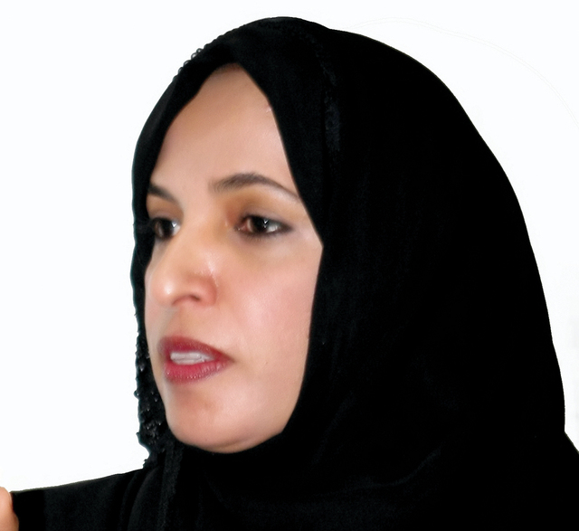 "آمنة المعلا :3  آلاف و104 من طلبة الحلقة الثانية والثانوية في أم القيوين"