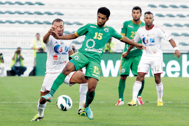 "من مباراة  الشباب والجزيرة    \t                تصوير يونس يونس"