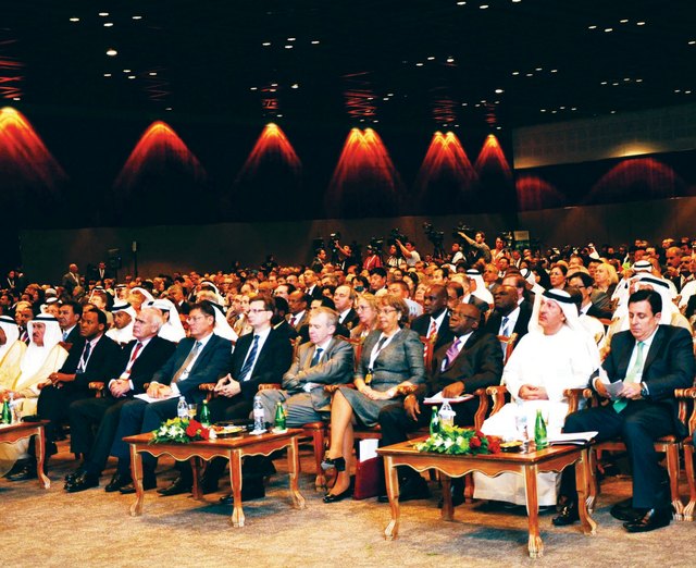 "من فعاليات الملتقى في دورته الماضية\t\tأرشيفية"