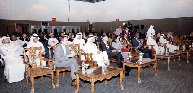 "الملتقى يسلط الضوء على إمكانات الدولة في جذب الاستثمارات"
