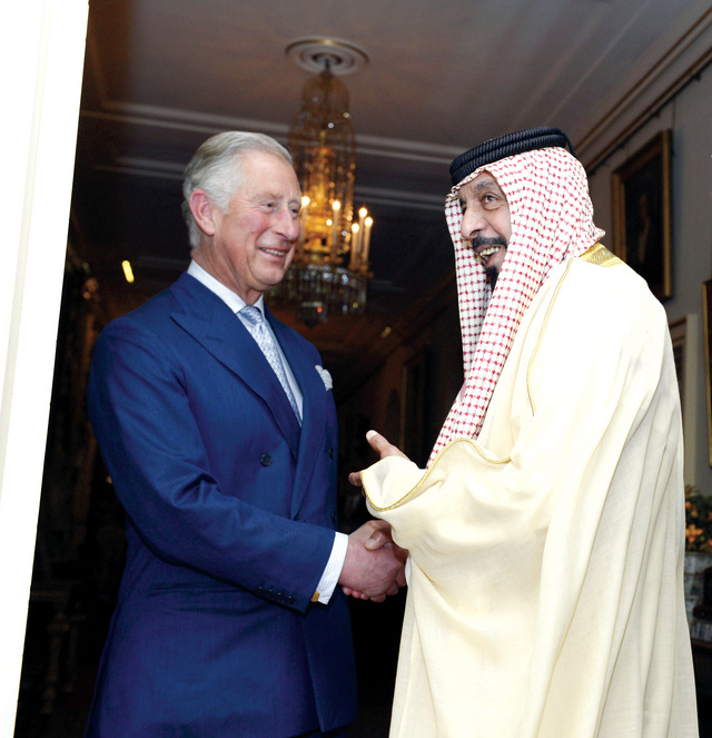 "رئيس الدولة في حديث مع ولي عهد بريطانيا"