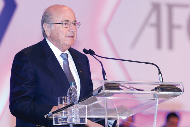 "بلاتر يلقى كلمته خلال اجتماع الكونغرس الاسيوى"