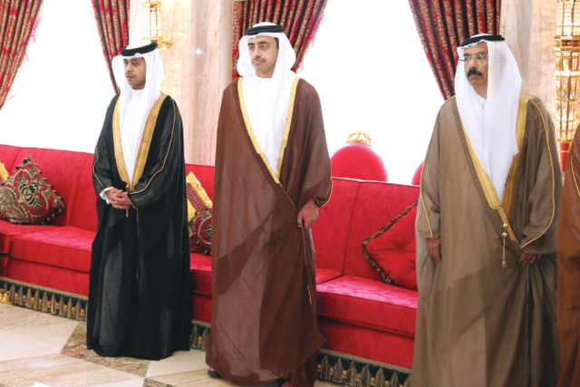"محمد المر وعبدالله بن زايد"