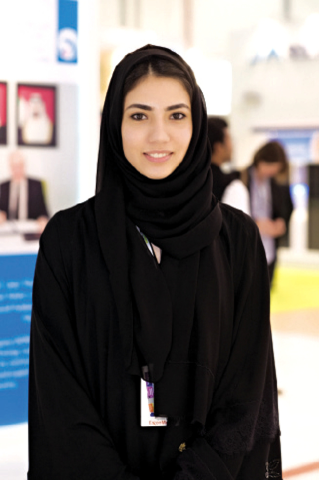 "شيخة الزعابي"