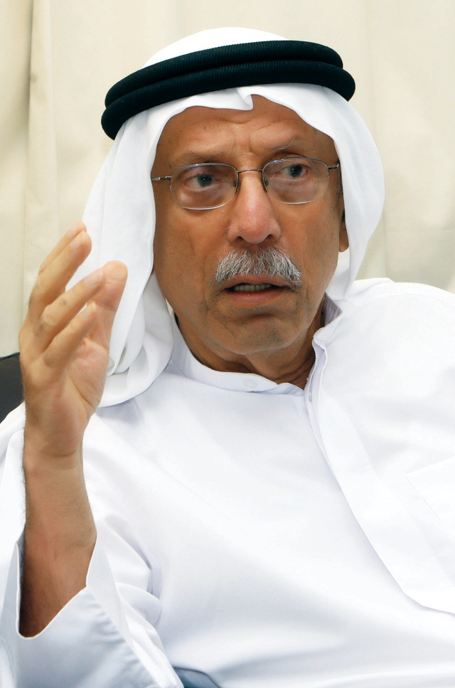 "عبد الغفار حسين: محمد بن راشد ساهم في خلق ثقافة التجانس والتواؤم بين الشعوب"