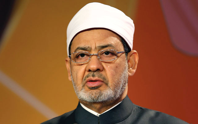 "أحمد الطيب: الكلمة سلاح ذو حدين وإنها لأخطر الأسلحة في بناء المجتمعات وفي هدمها على السواء"