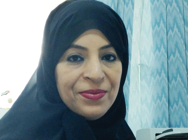 "عفراء بوسمنوه: تنظيم المنتدى التربوي في بداية العام الدراسي المقبل"