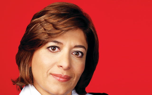 "كارولين فرج"