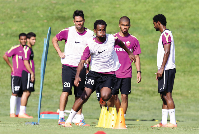 "الأهلي يستعد للقاء الظفرة في الدوري\t\tالبيان"