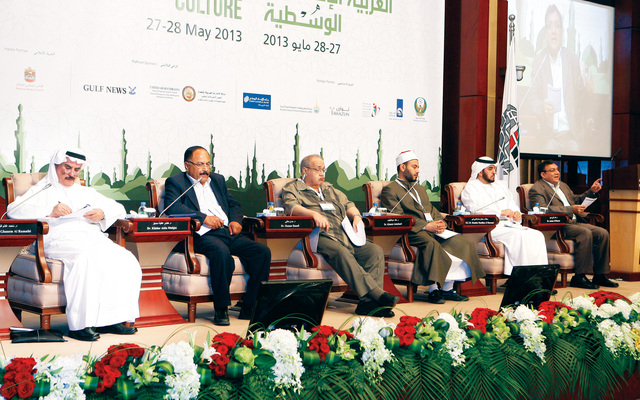 "خلال فعاليات مؤتمر مستقبل الثقافة الإسلامية الوسطية \tتصوير ـــ عصام حمزة"