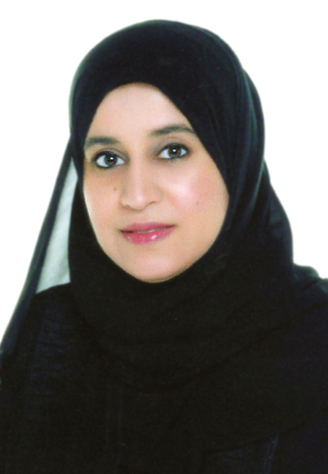 "عائشة السويدي"
