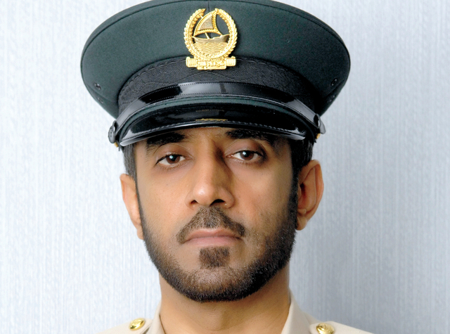 "محمد سيف الزفين: أولياء أمور يحترمون القانون وآخرون يعرقلون الإجراءات"