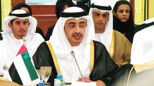 "عبدالله بن زايد مترئساً الجانب الإماراتي في اجتماعات اللجنة وام"