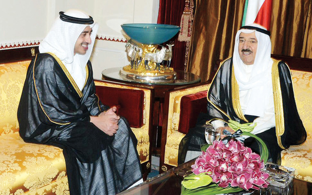 "صباح الأحمد مستقبلا عبدالله بن زايد \tوام"