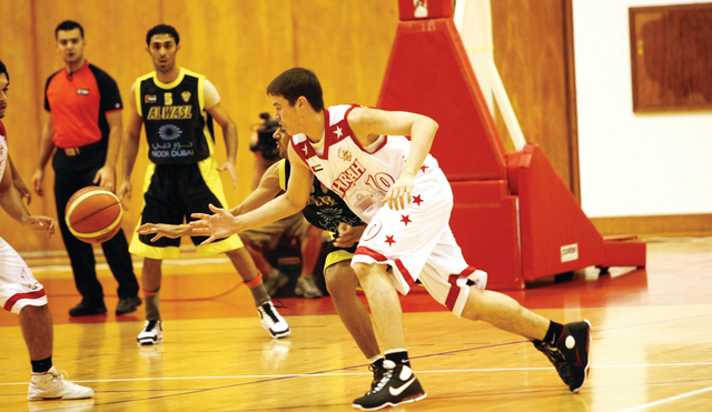 "العامري تفوق بمهارته على المحترفين الأجانب\t\tأرشيفية"