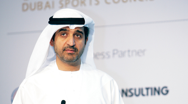 "الشريف يفتتح المؤتمر\tالبيان"